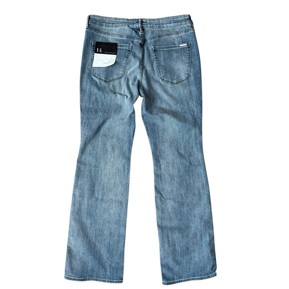 White House Black Market Plus Mid-Rise Everyday Soft Bootcut Jeans Blue Size 14 - Picture 7 of 14